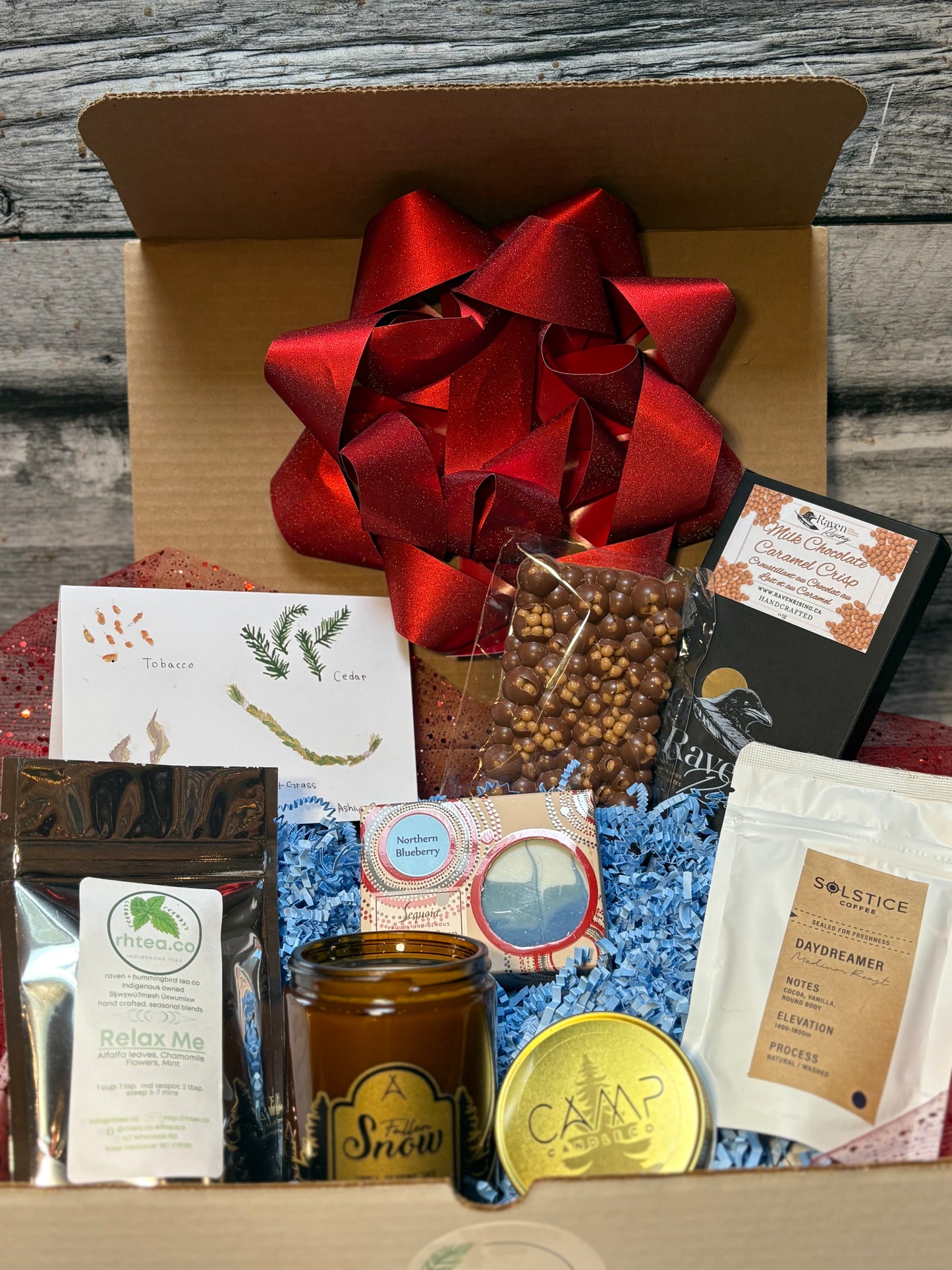 Simply Indigenous’s Holiday Box